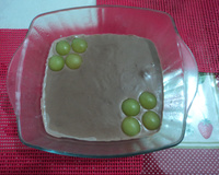 Creme de uva com ganache de chocolate