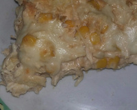 Torta de frango de pão de forma assada