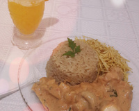 Estrogonofe de frango fácil