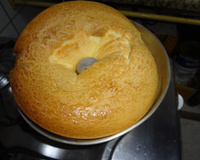 Pão de queijo em fôrma de pudim