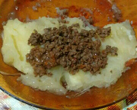 Mandioca com carne moída da Lory