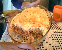 Espaguete com atum e molho 4 queijos ao forno