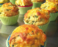 Muffin de espinafre com queijo: receita para um café da manhã diferente