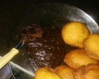 Bolinho de chuva com brigadeiro