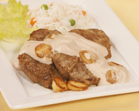 Bife acebolado - apartamento 602 (Carmen)