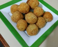 Bolinho de farinha de mandioca com batata