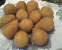 Massa básica de coxinha, enroladinho de salsicha e bolinha de queijo