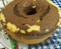 Bolo mesclado de liquidificador