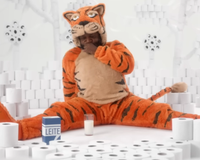 Os bebês mamíferos da Parmalat estão de volta, mas eles trazem uma surpresa em nova campanha