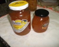 Geleia de abacaxi com pimenta