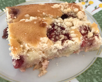 Cuca de morango da Karine