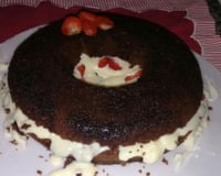 Bolo simples de chocolate