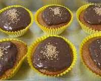 Bolo de amendoim com fubá no liquidificador