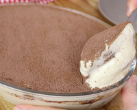 Esse tiramisù de travessa é tão cremoso que parece sobremesa de restaurante caro