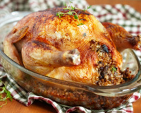 Frango recheado para o Natal: uma ceia natalina mais barata e deliciosa