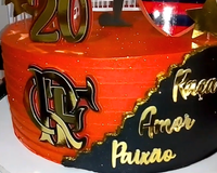 Bolo do Flamengo: fiz esse bolo de aniversário para um amigo que é flamenguista fanático e ele até chorou de emoção