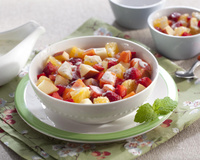 Salada de frutas e iogurte