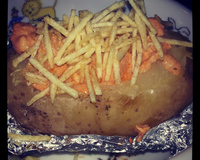 Batata inglesa com estrogonofe