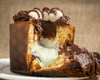 Nem passas, nem chocolate: neste Natal vou fazer um panetone de chocolate de Ninho com Nutella que quase transborda de tanto recheio