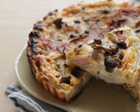 Torta de shimeji com alho poró e cream cheese