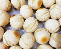 Pão de queijo sem queijo, sem ovo e sem lactose