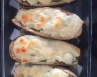 Barcas de berinjela com purê de batata doce