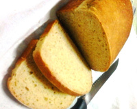 Pão caseiro com iogurte de coco