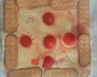 Pavê de morango fácil