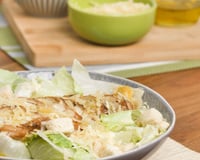 Salada verde com frango