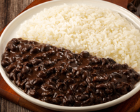 Quase ninguém sabe, mas o arroz com feijão foi eleito um dos pratos mais saudáveis do mundo por esse motivo