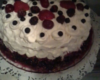 Bolo Champagne e Frutas Vermelhas