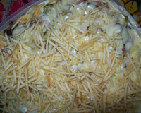 Batata recheada de frango e brócolis