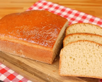 Queria ir pra casa agora pra fazer esse pão fofinho fácil para lanchar à noite: sem sovar e sem leite!