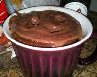 Bolo de chocolate de caneca