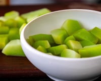 O vegetal mais subestimado é um dos mais poderosos: conheça os benefícios do chuchu e como cozinhar
