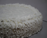 Bolo pão-de-ló com chantilly