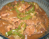 Carne cozida ao molho de cerveja