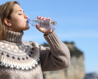 Desidratação no inverno: 6 sinais que indicam que você precisa aumentar o consumo de água
