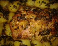 Pernil ao forno com batata