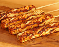 Espetinhos de queijo coalho na airfryer douradinhos e crocantes