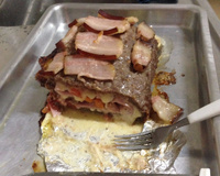 Rocambole de carne recheado