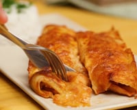 Panqueca de frango desfiado