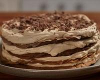 Bolo-panqueca de banana com café