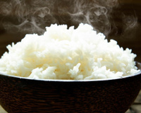 Se você tiver sobras de arroz cozido, veja como armazená-lo para que dure mais tempo e permaneça macio e saboroso mesmo depois de reaquecido