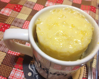 Bolo de laranja de caneca