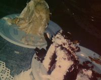 Bolo de nozes com pasta americana