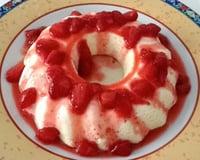 Pudim de iogurte natural