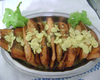 Filé de salmão ao molho de mostarda e champignon