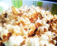 Pipoca caramelada