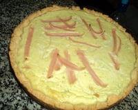 Quiche fácil de queijo e cebola